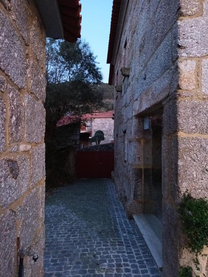 Casa De Ferrapilhe Villa Paranhos  Exterior foto